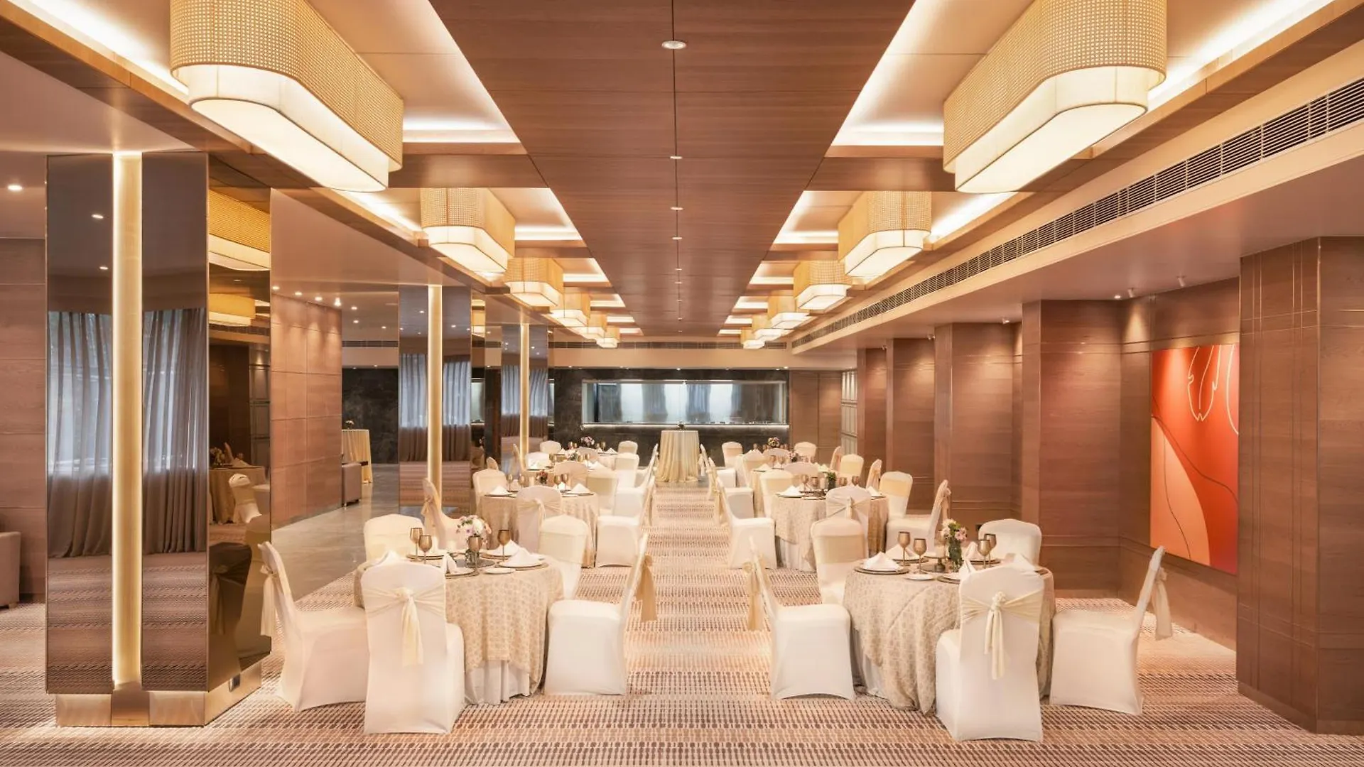 Hotel Mercure Chandigarh Tribune Chowk