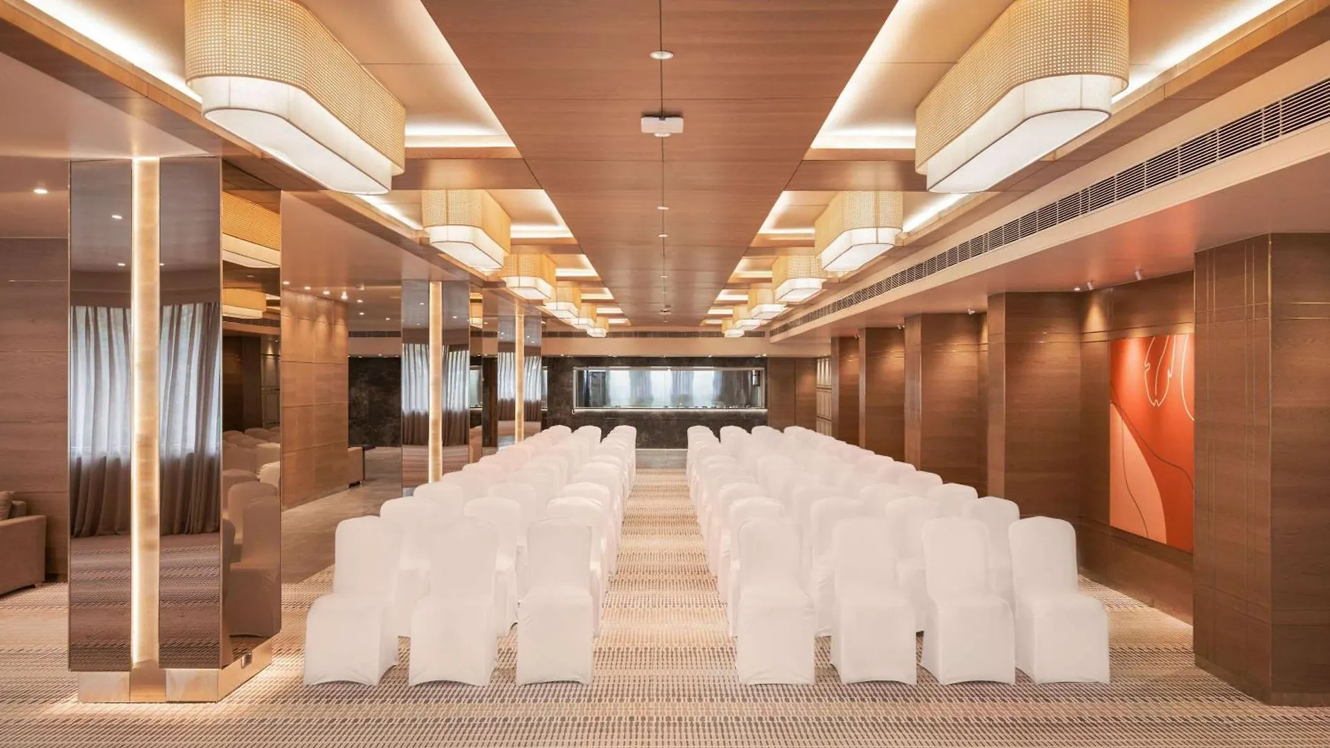 Hotel Mercure Chandigarh Tribune Chowk